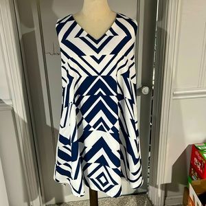 Cute dress for work or play - never worn